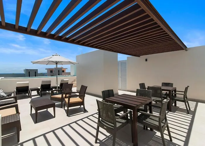 Seabreeze Private Hot Tub Access 11 Pools * Akumal